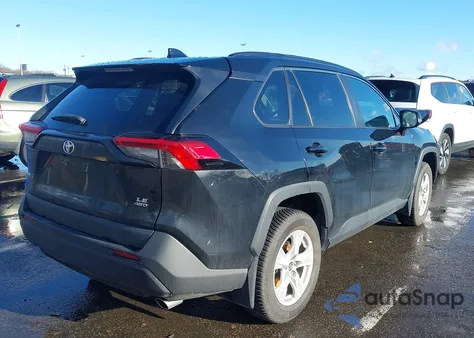 2021 Toyota Rav4 Xle from USA, damaged, VIN 2T3P1RFV5MW201607